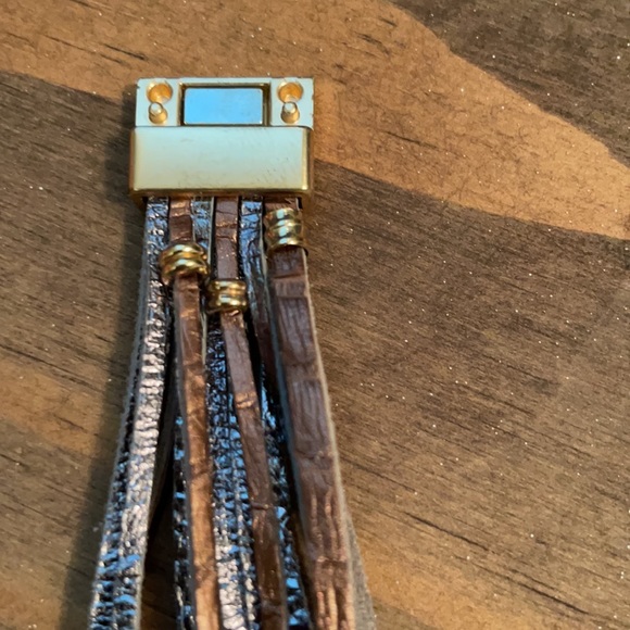 Metallic Bracelet - Picture 2 of 5